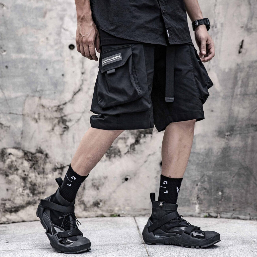 Cyberpunk Street-Style Star Arc Cocoon Pocket Shorts - Men